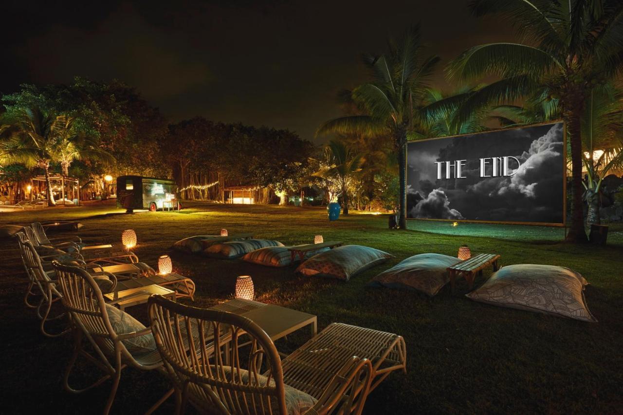 Lux* Grand Gaube Resort & Villas Екстериор снимка The End