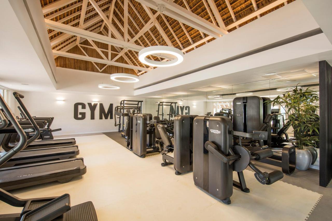 Lux* Grand Gaube Resort & Villas Екстериор снимка The gym at the 5 * Hotel in the heart of the city