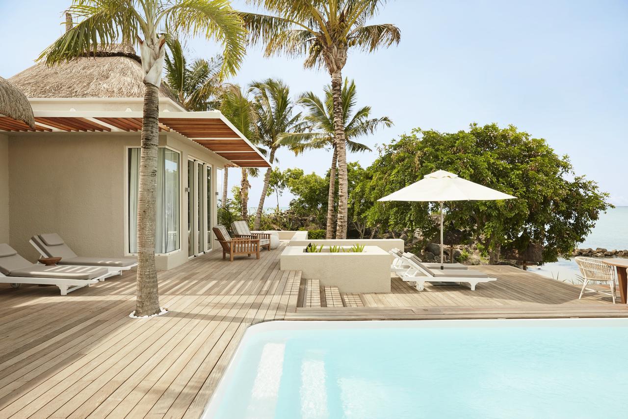 Lux* Grand Gaube Resort & Villas Екстериор снимка The Beach Villas