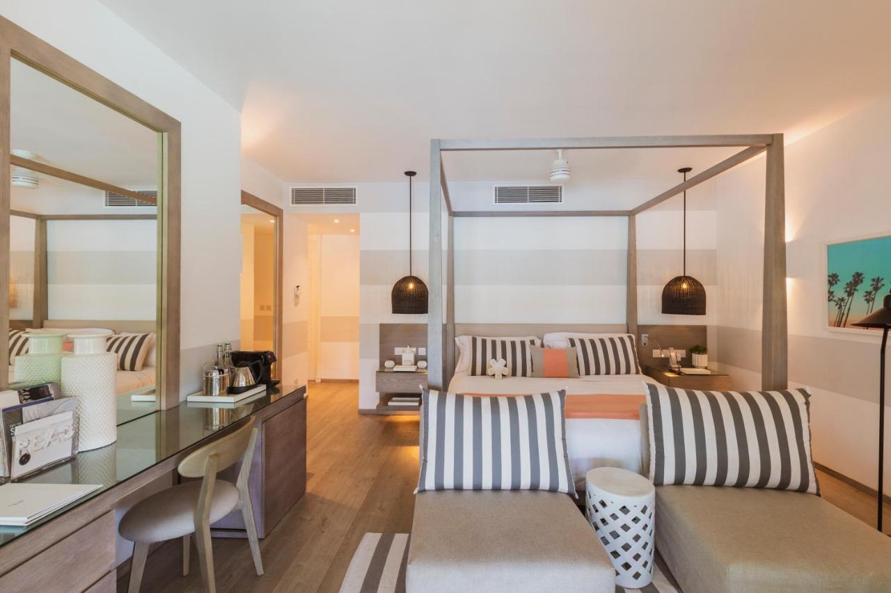 Lux* Grand Gaube Resort & Villas Екстериор снимка Deluxe room